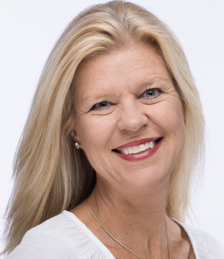 Lynette Swinski