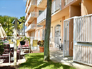 La Vista del Sol vacation rental complex