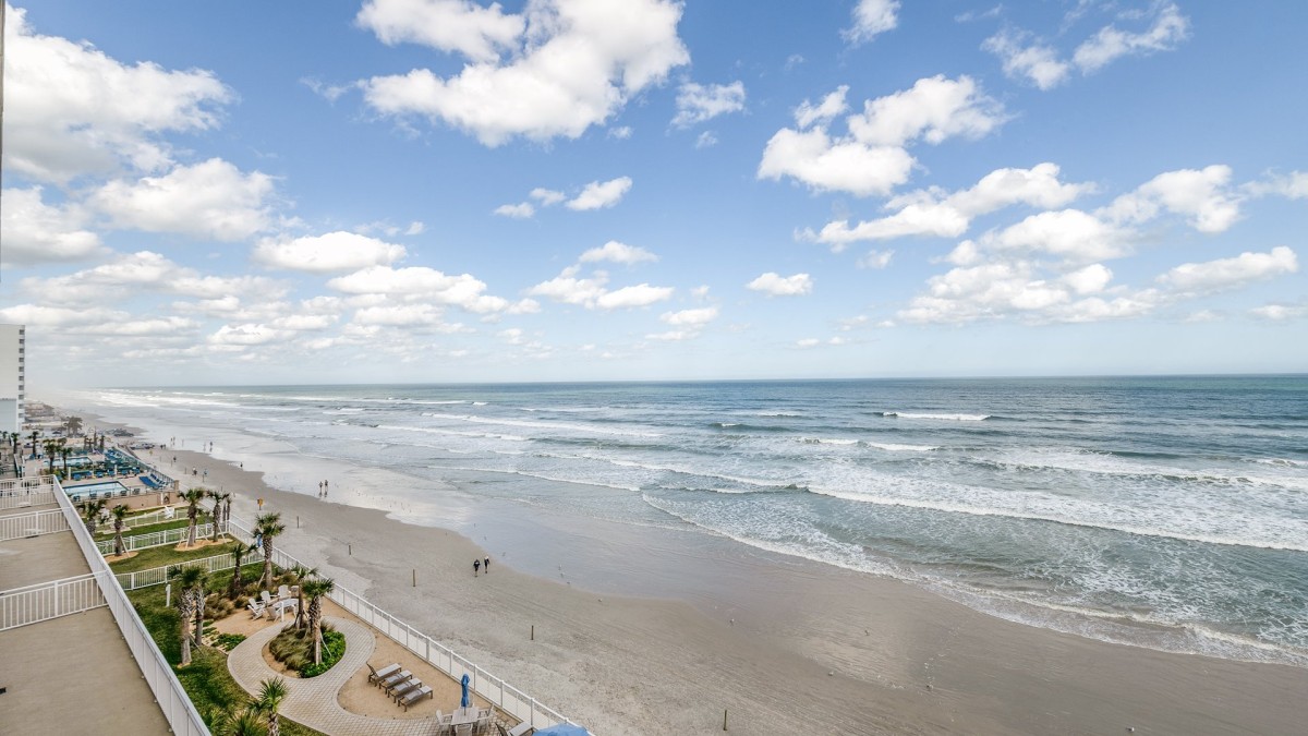 606 Grand Coquina